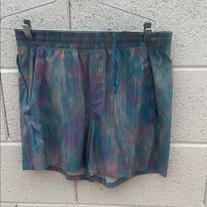 Lululemon Men's Shorts LG